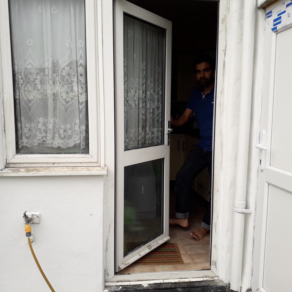 General Building — Fishponds, image 1