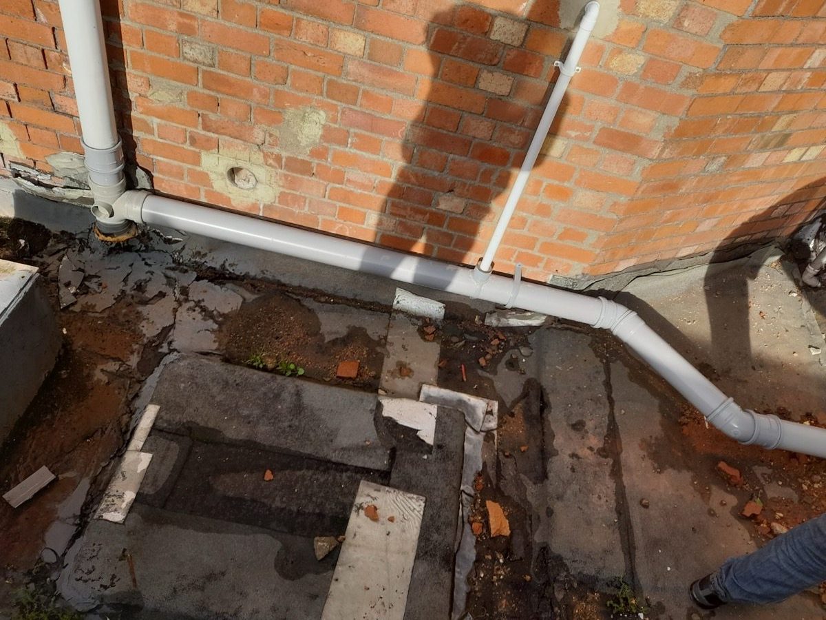 General Building — Solomans Butchers, image 27