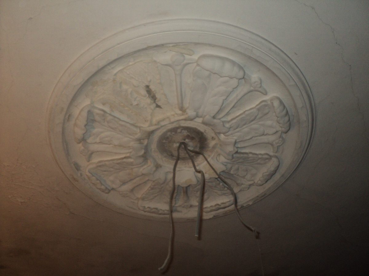 Ornamental plastering at Coronation Rd, image 23