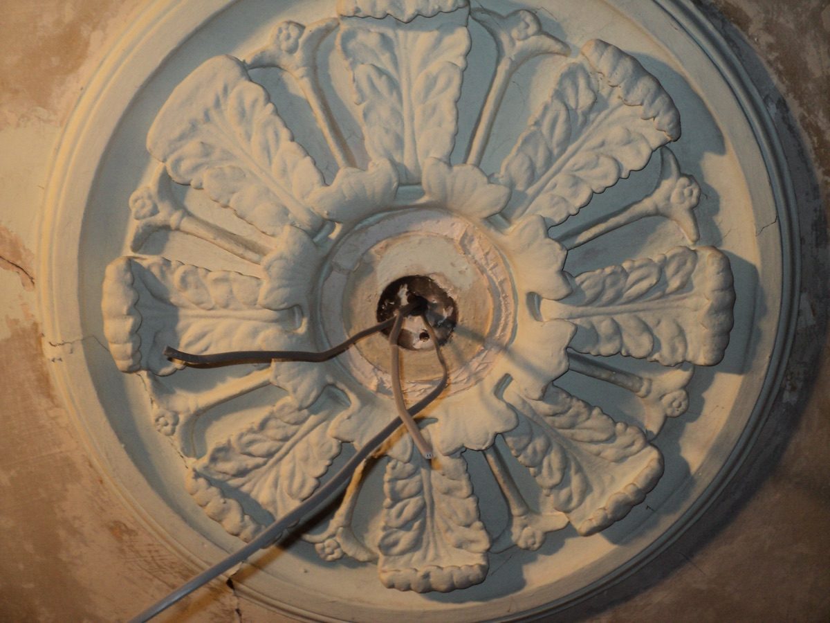 Ornamental plastering at Coronation Rd, image 5